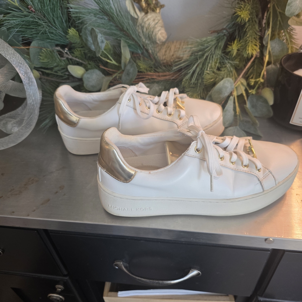MOVING SALE Michael Kors White Leather MK Logo Sneakers - Picture 4 of 5